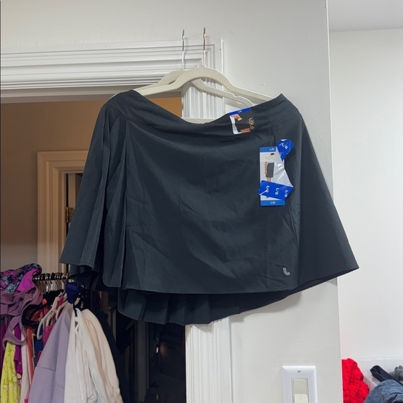 Dresses & Skirts - Lole Tennis Skirt Size Large